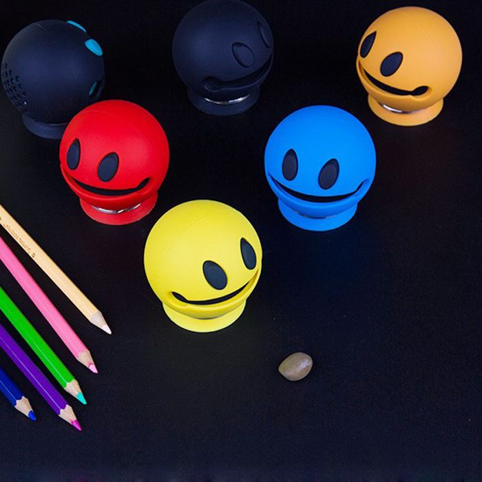 колонка smile. портативный беспроводной карманный мини-динамик. колонка музыкальная жук. улыбающаяся колонка. колонка смайл.
