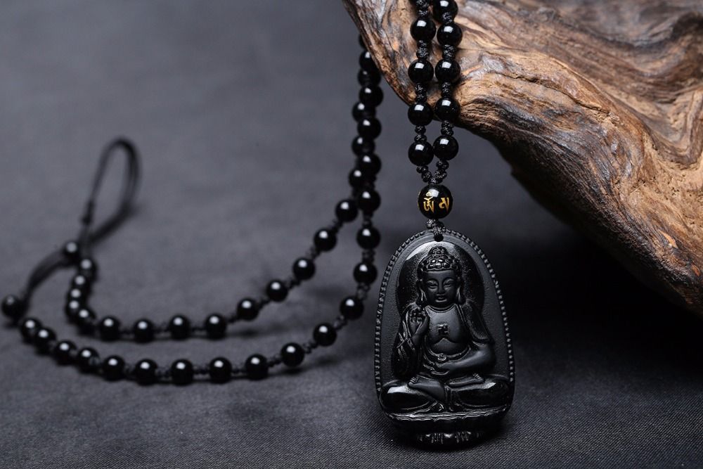 Amitabha obsidiana negra tallada Buda amuleto de la suerte colgante collar