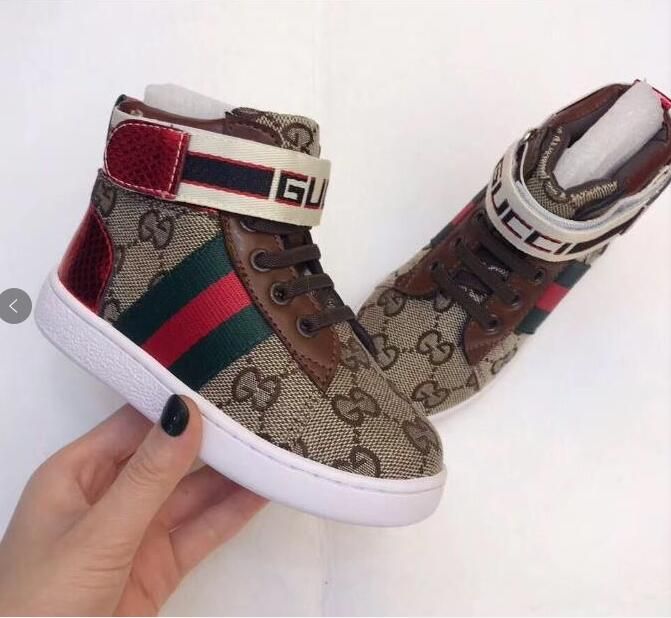 naturalizer tennis shoes