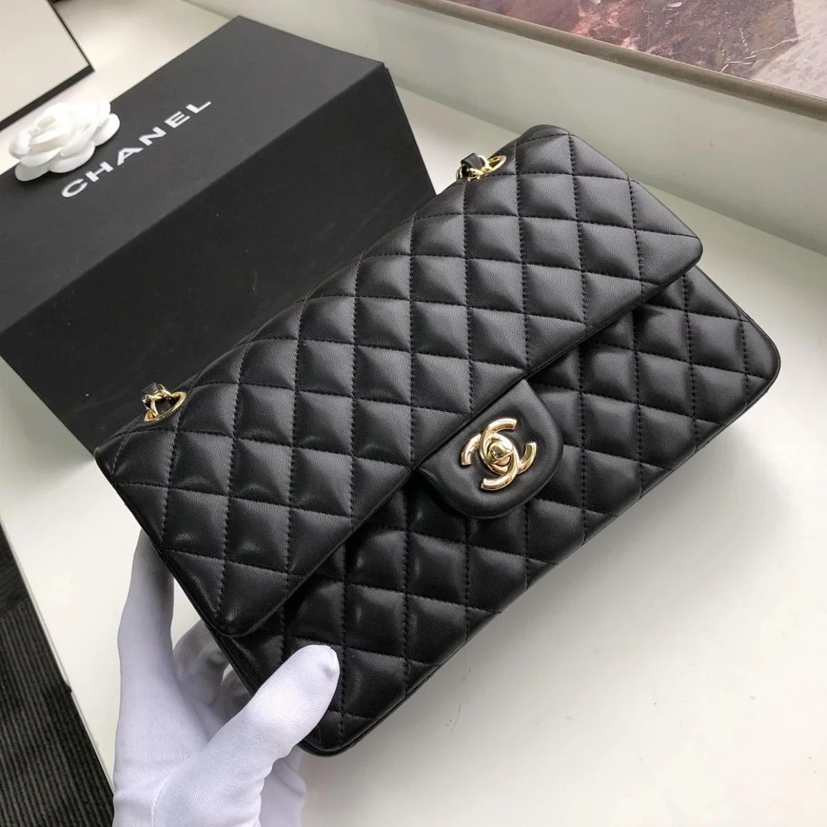 Chanel bag by Dhgate, does it look like a 1:1? : r/RepladiesDesigner