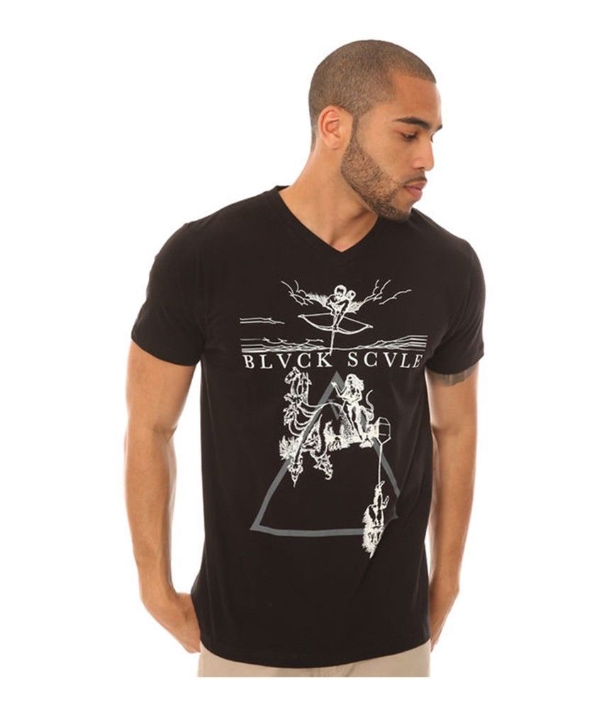 v neck graphic tees