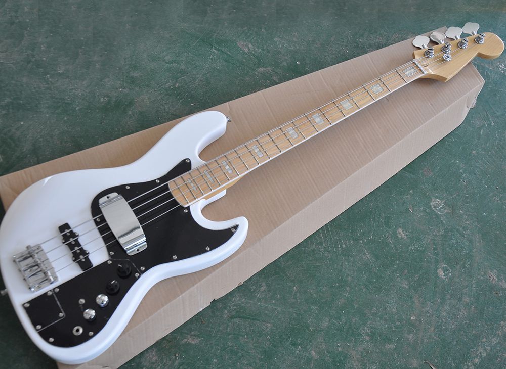 White jazz bass black pickguard Clearance