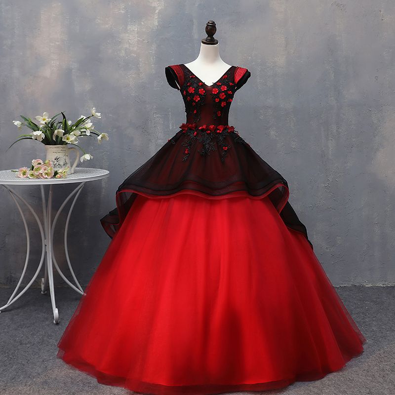 vestido de debutante preto e vermelho