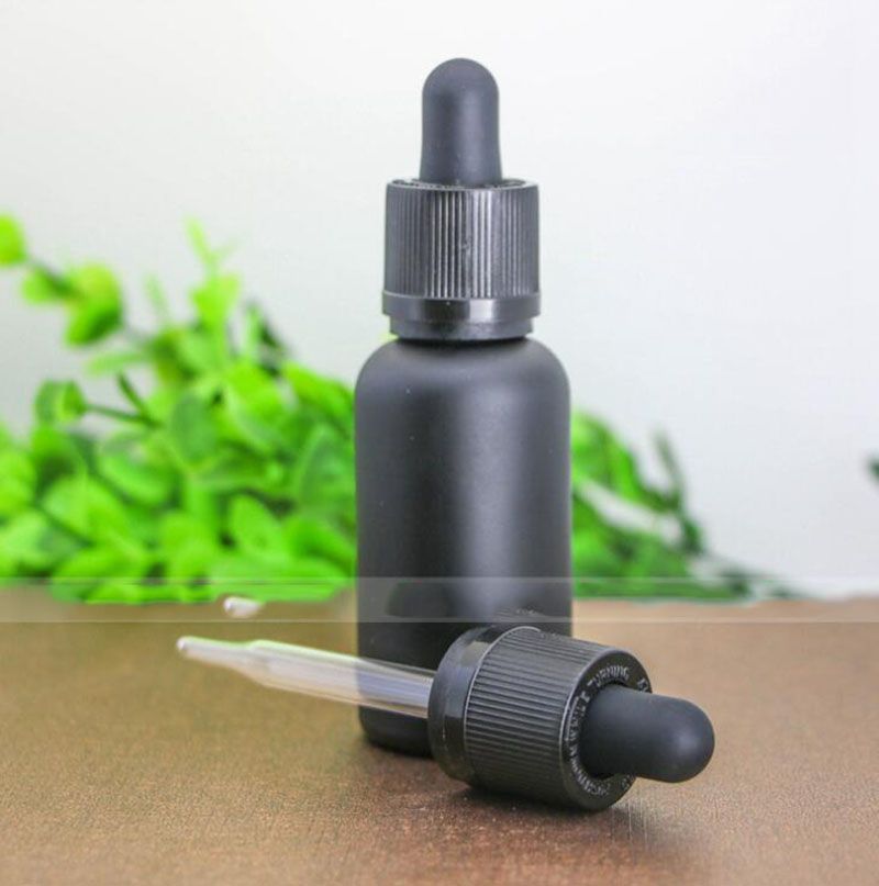 2020 Refillable Empty 30ml Glass Bottles Matt Black Glass Essential Oil