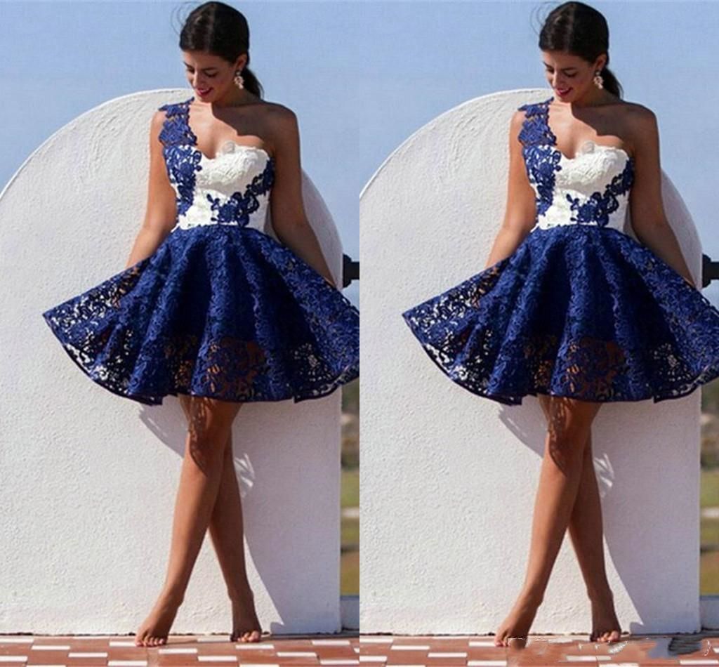 Corto vestido de fiesta de un hombro Blanco y azul marino azul de encaje una línea Corto vestido de fiesta de un hombro Blanco y azul marino azul de encaje una línea