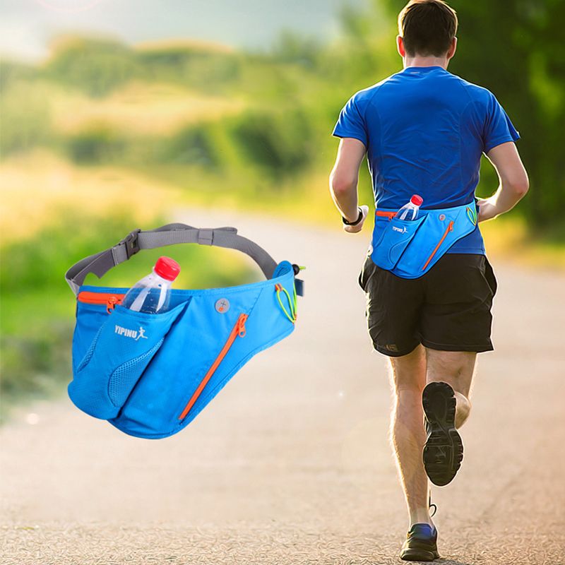 running bag with water bottle