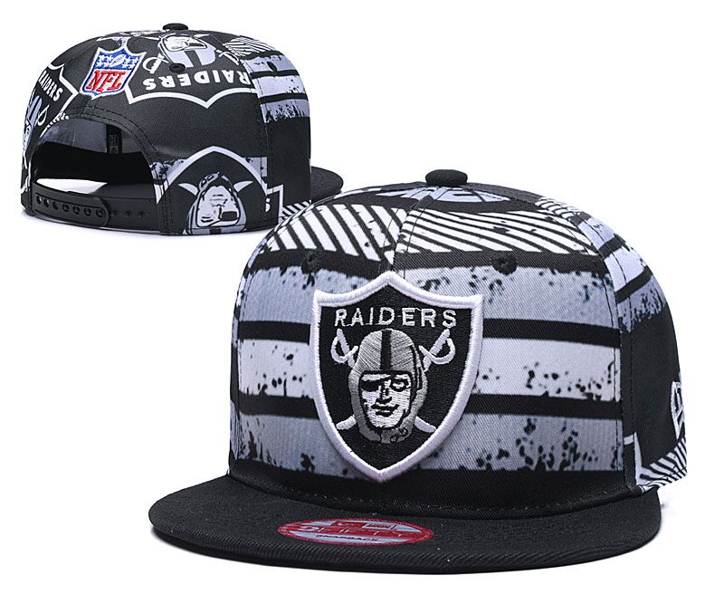 snapback raiders hat