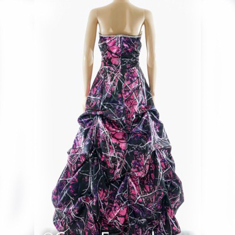 muddy girl wedding dress