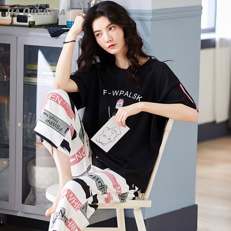 smart casual for young ladies