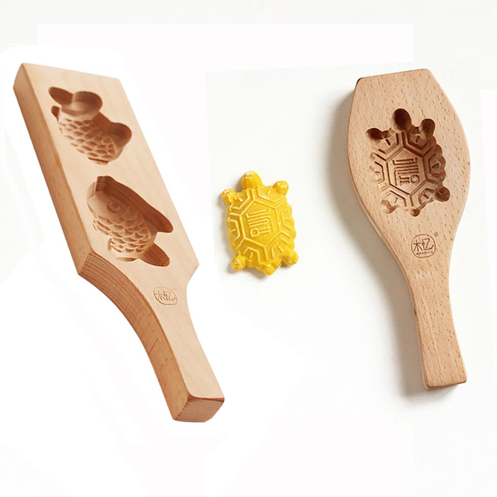 wooden cake mold