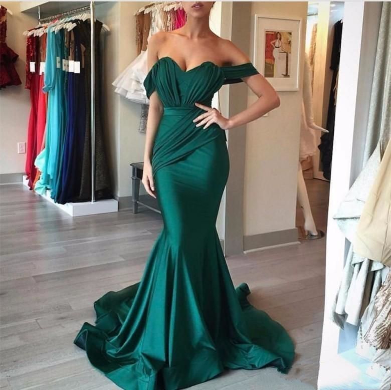 emerald green fancy dresses