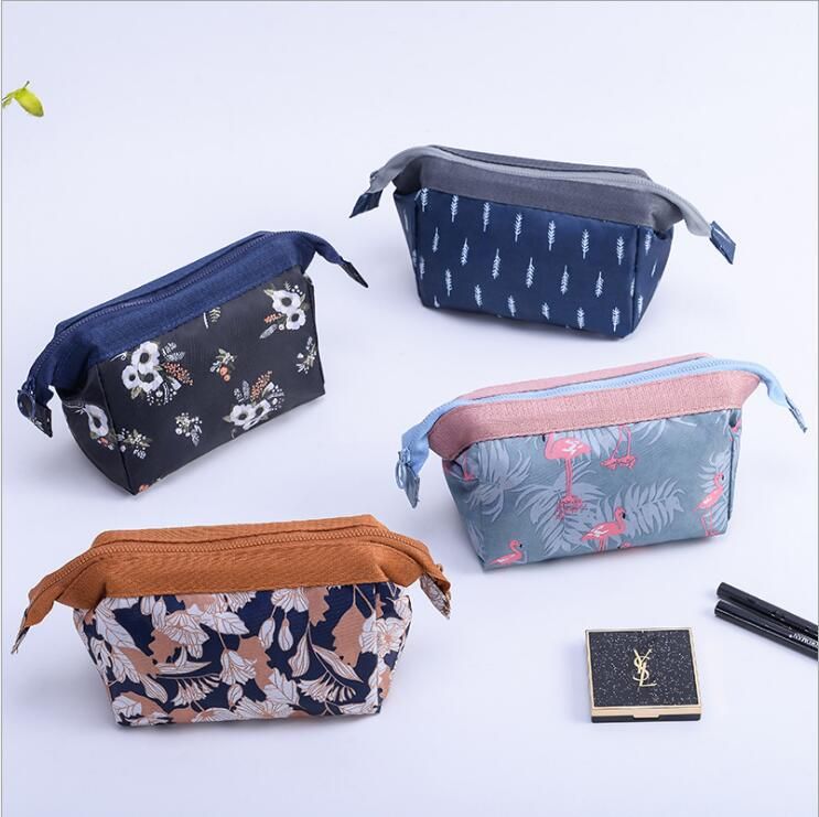 Crazy Lipstick Lady Makeup Bag Accessory Pouches