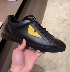 Tenis con ojos amarillos Clearance