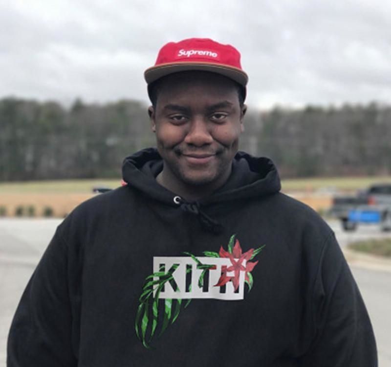 kith black hoodie