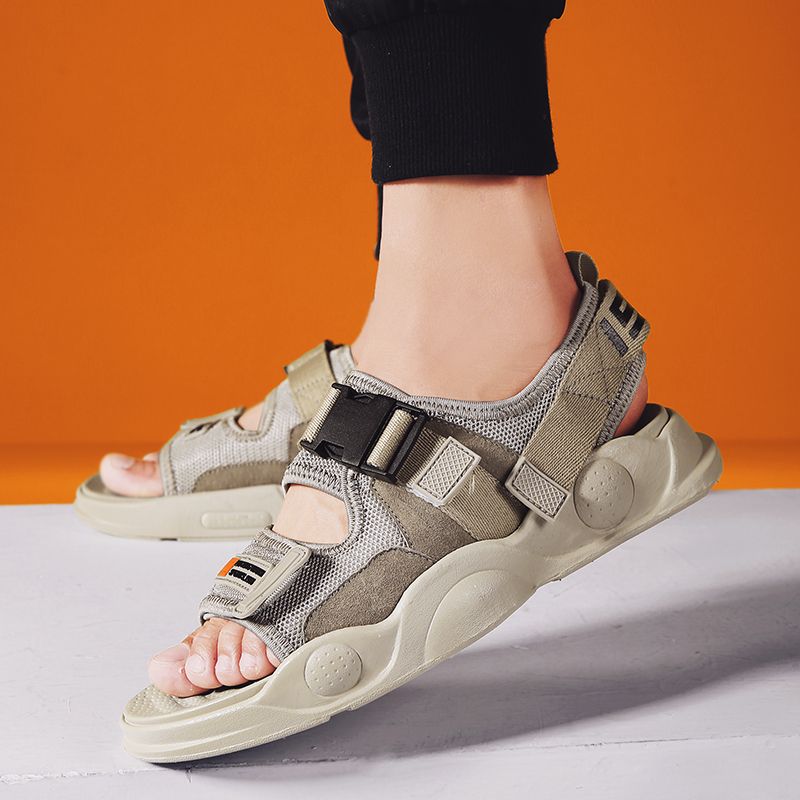 Melhor Sandálias Plástico Geta Hollow Respirável Masculina Sapato De Água  Sola Hombre Calçado De Couro Japonês Em Sapatos Beach Sandalia Grosso A  $211,98 | DHgate.Com
