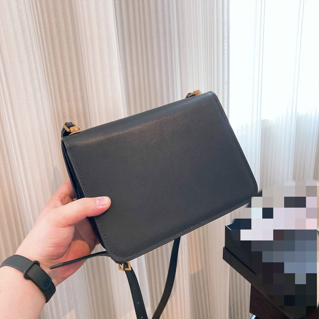 Sell High End Purses Online