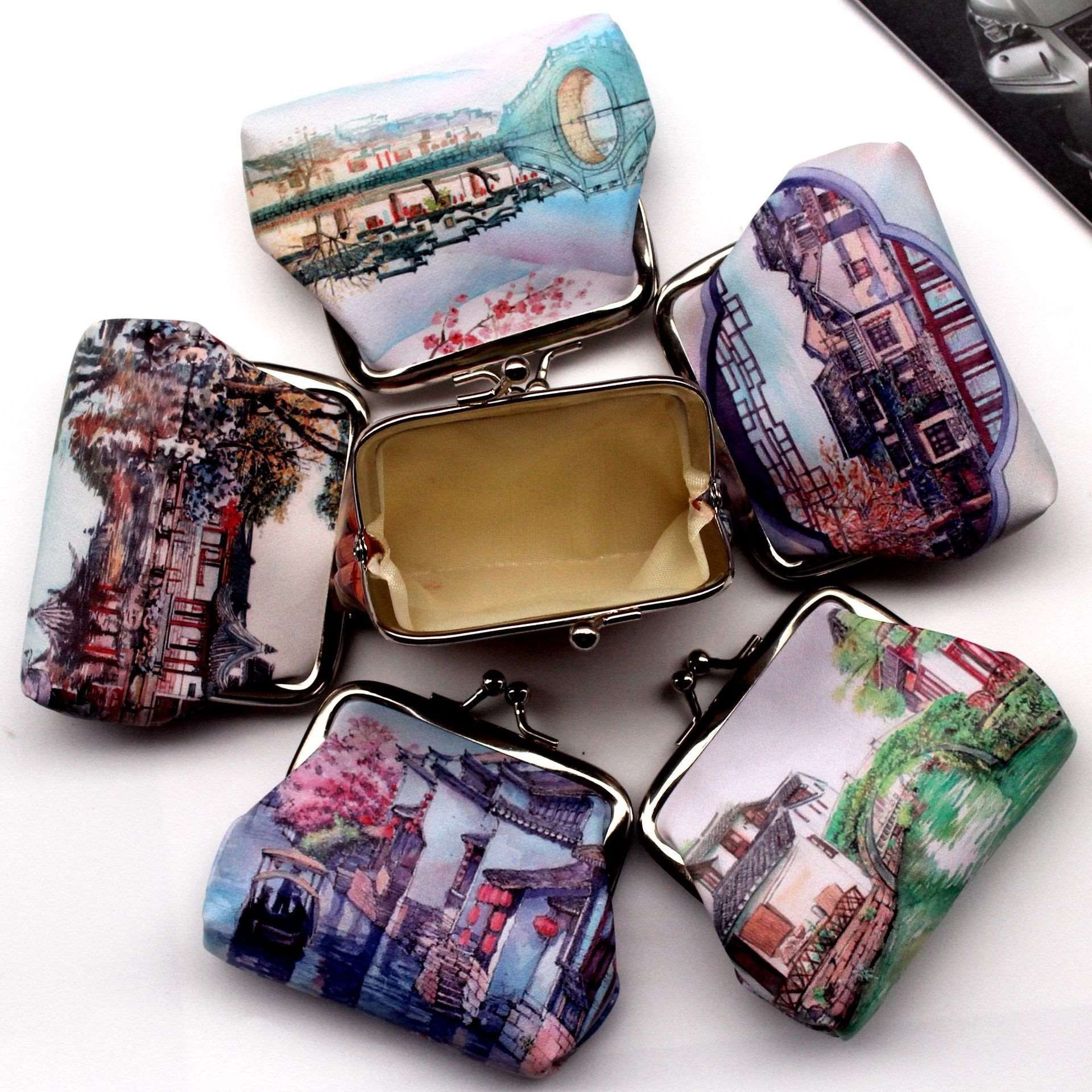 purses and wallets