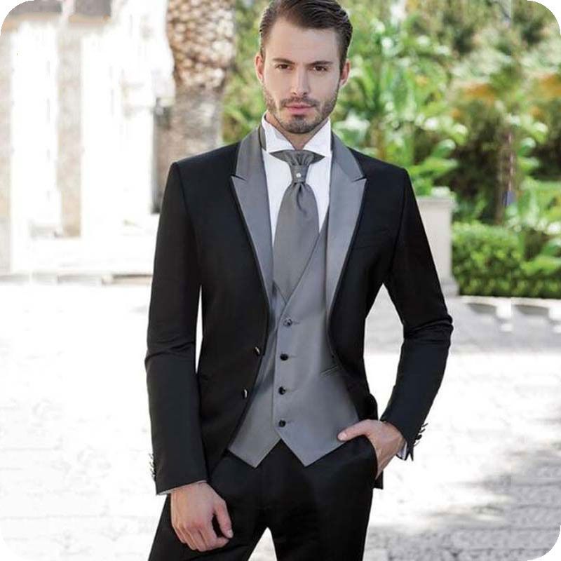 Compra Trajes De Los Hombres Negros De Estilo Italiano Para El Novio De La  Boda Desgaste Del Smoking Gris Solapa Enarbolada 3 Piezas De La Chaqueta  Pantalones Chaleco Vintage Terno Masculino Traje