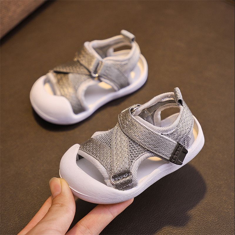 baby girl shoes size 4