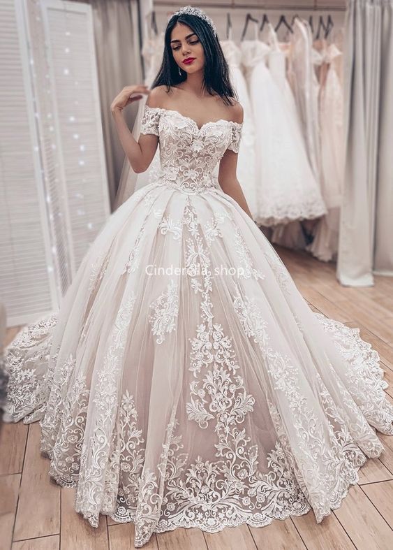 Vestidos De Noivas De Famosas Princesa Rosa Lace Tule Vestidos De Baile Vestidos De Casamento 2019 Fora Do Ombro Apliques Tribunal Treinar Árabe Vestidos De Noiva Vestidos De Novia Vestidos De Festas