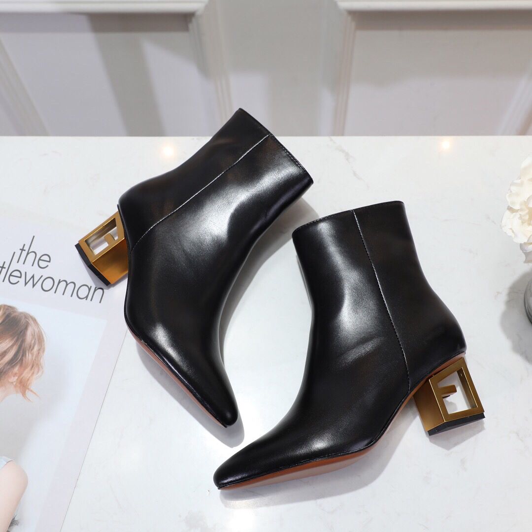 ladies black pointed ankle boots