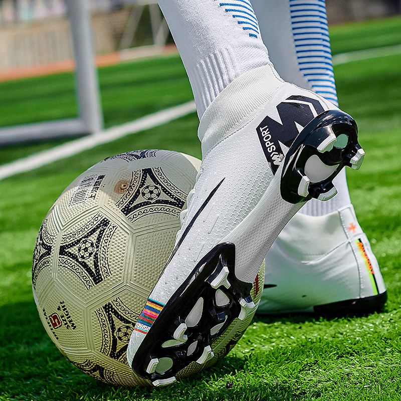 kids size 8 football trainers