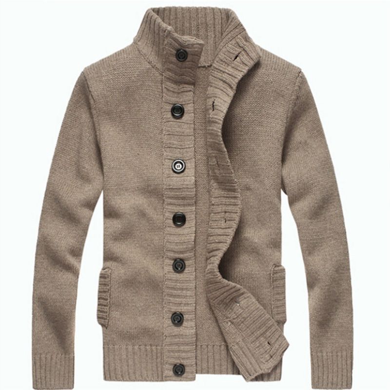 Sweter Khaki.