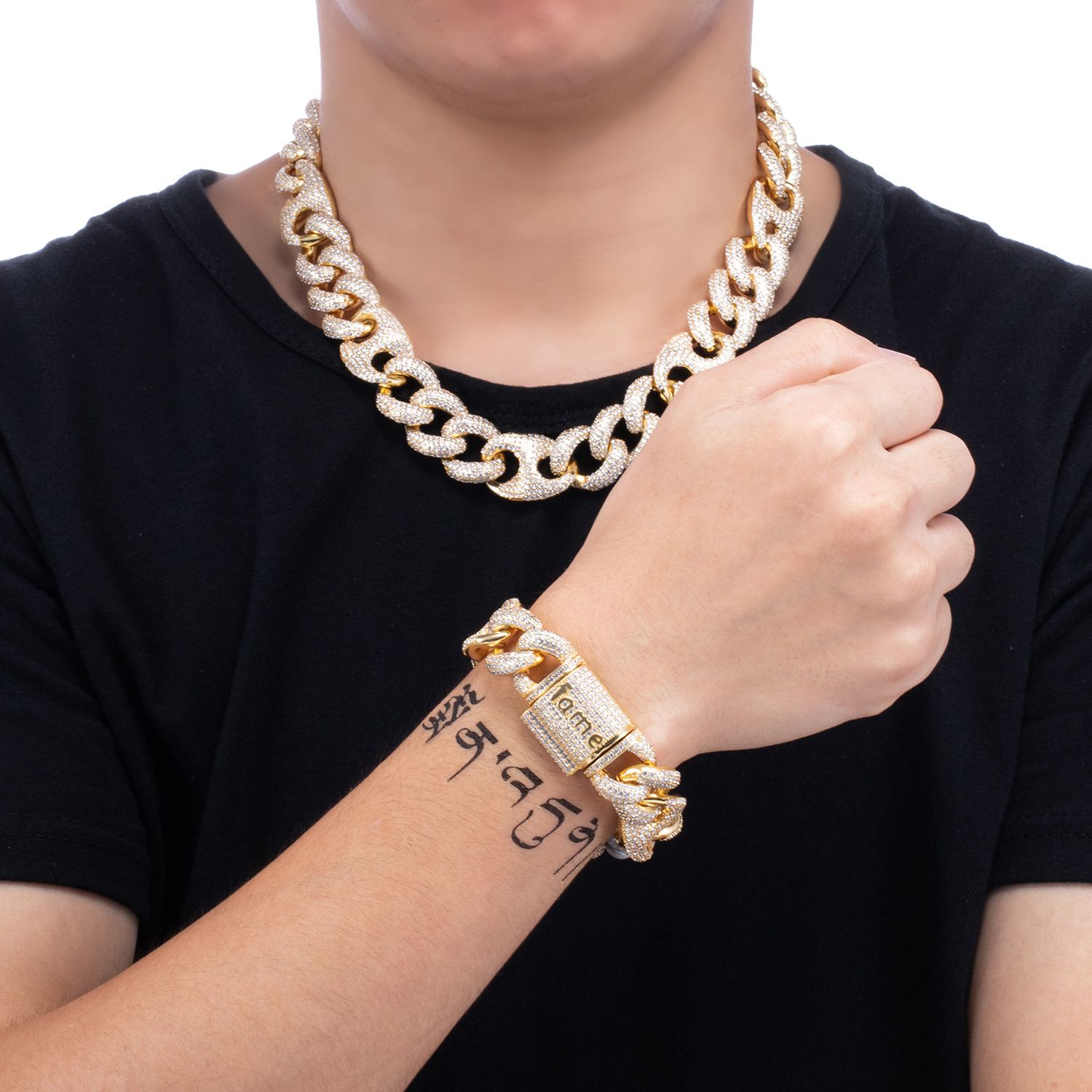 Buy Three Shades Mens Bracelet Gold-Plated Link Design With American  Diamonds at Amazon.in