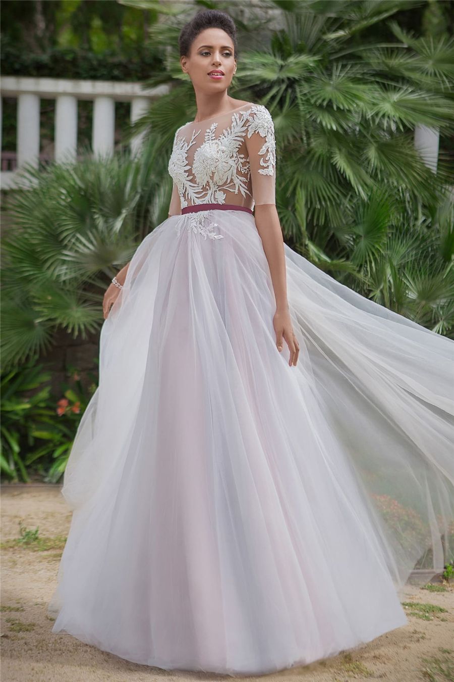 Medias mangas Tul Lace Appliques Vestidos de novia de línea A con Butones de vestidos de Medias mangas Tul Lace Appliques Vestidos de novia de línea A con Butones de vestidos de