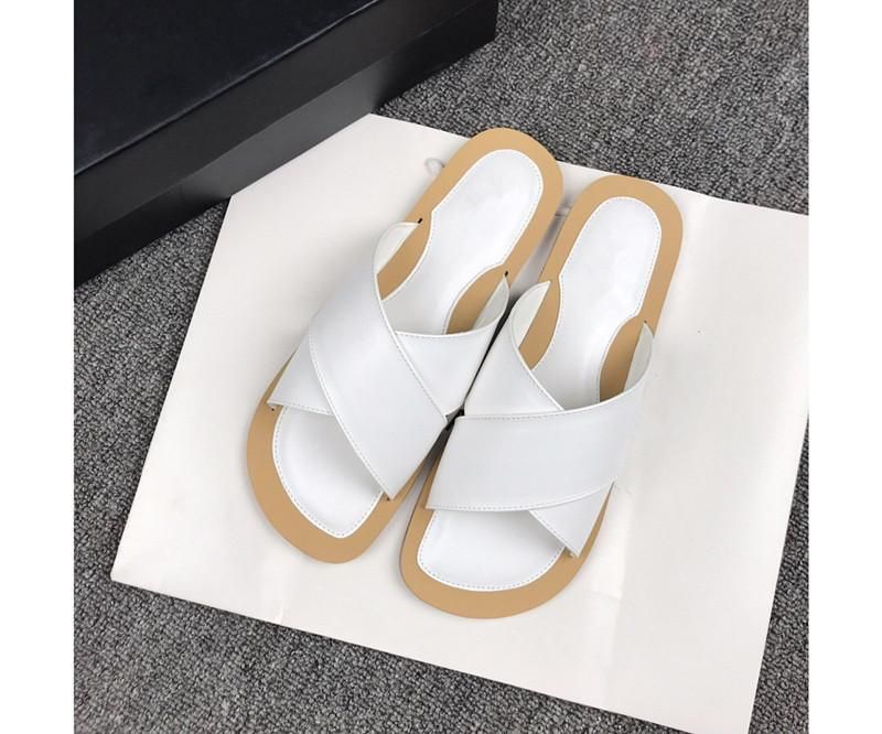 branded flip flops at lowest price