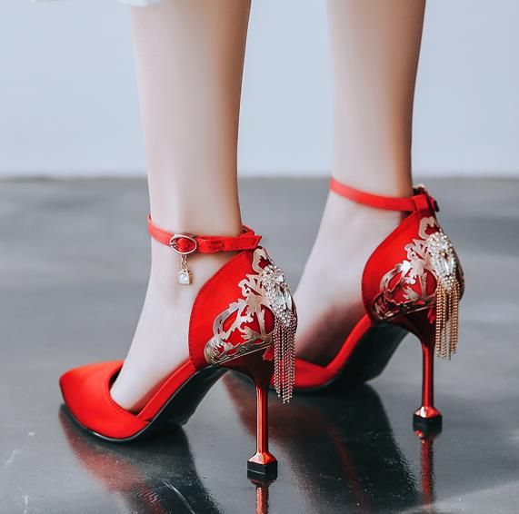 red designer pumps