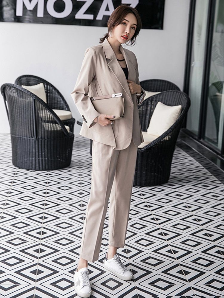 casual pantsuit