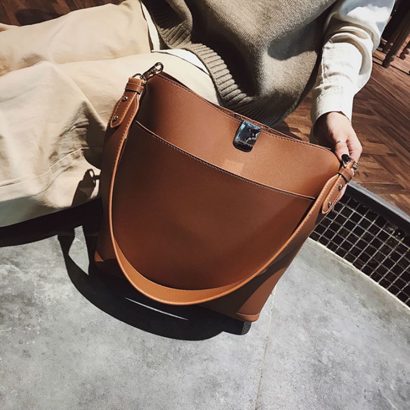 wide strap bucket bag