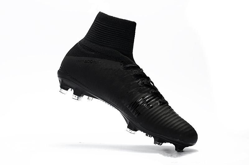 NIKE 2018 Recién llegado de color negro Tacos de fútbol Mercurial Superfly Zapatos fútbol para niños Tobillo alto Cristiano Ronaldo Hombres de fútbol para mujer