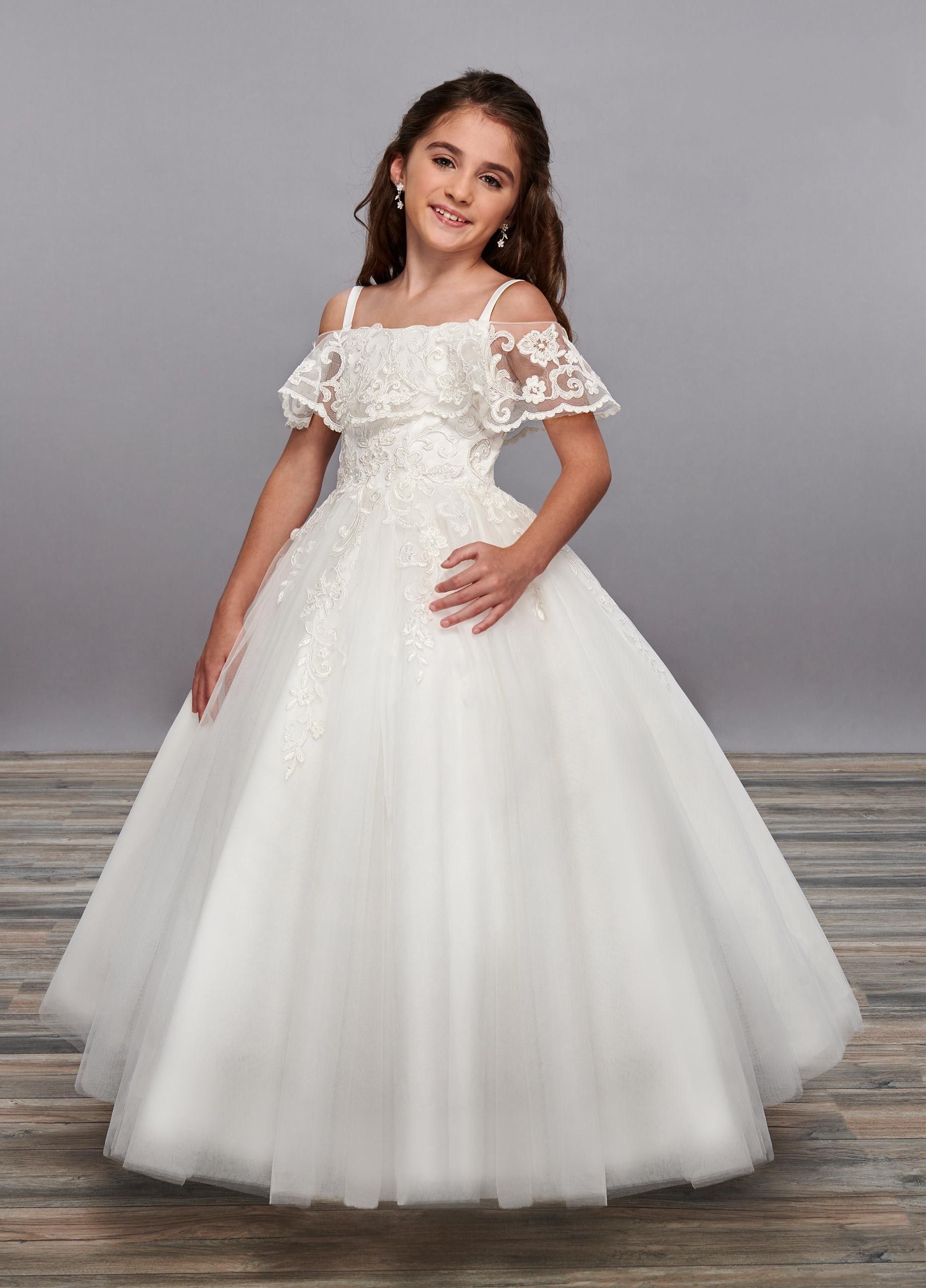 Compra 2021 Elegantes Vestidos De Niñas De Flores De Hombro Frío Para La  Fiesta De Cumpleaños De Boda Con Mangas Cortas Princess Tulle Toddler  Primer Vestido De Comunión Barato | Entrega Rápida