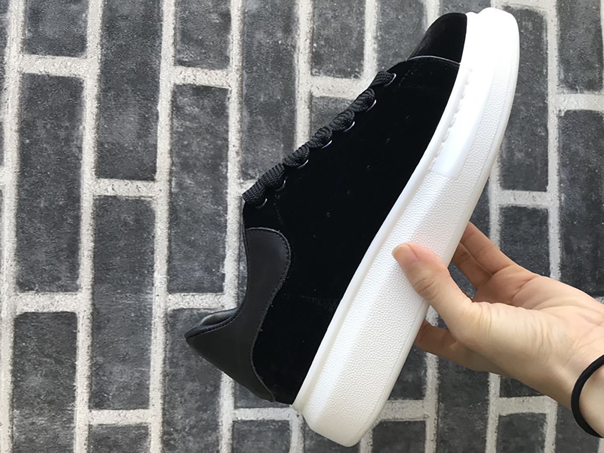 Acquistare Scarpe Da Uomo Di Lusso Economiche Firmate Da Uomo Scarpe Da  Ginnastica Economiche Da Uomo Di Alta Qualità Da Donna Scarpe Da Ginnastica  Con Plateau Di Velluto Economico | Consegna Veloce