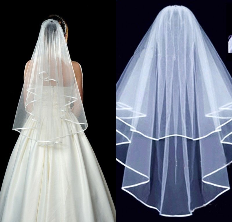 Womens Short Wedding Veils with Comb