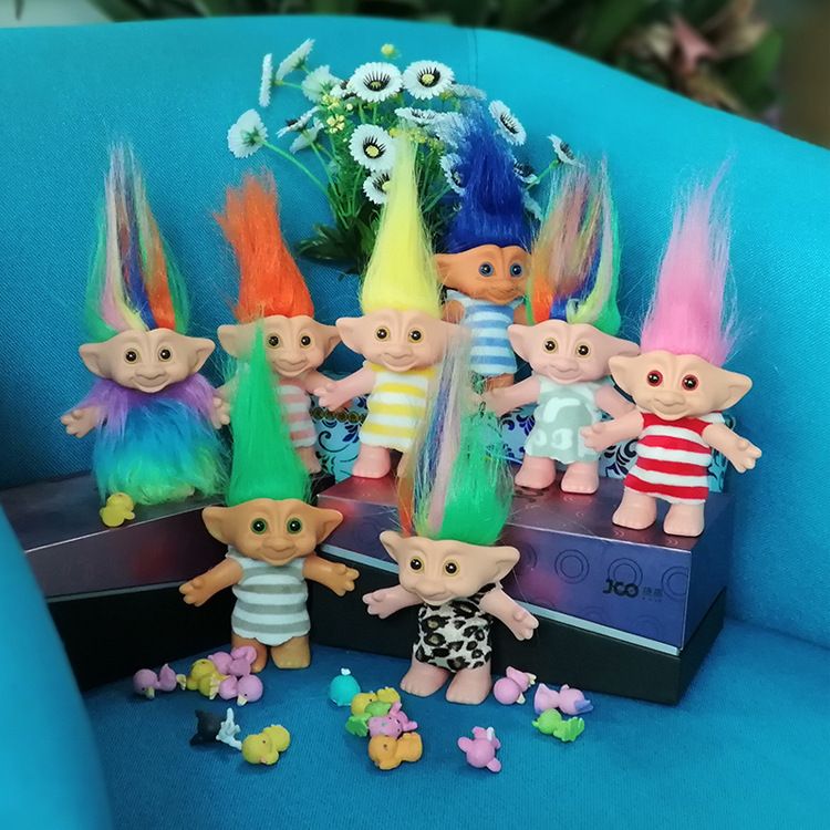 muñecos con el pelo de punta