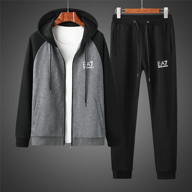 grey polo jogging suit