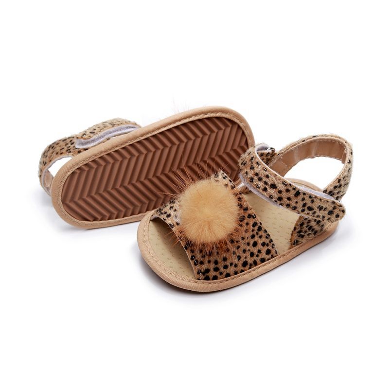 baby girl clogs