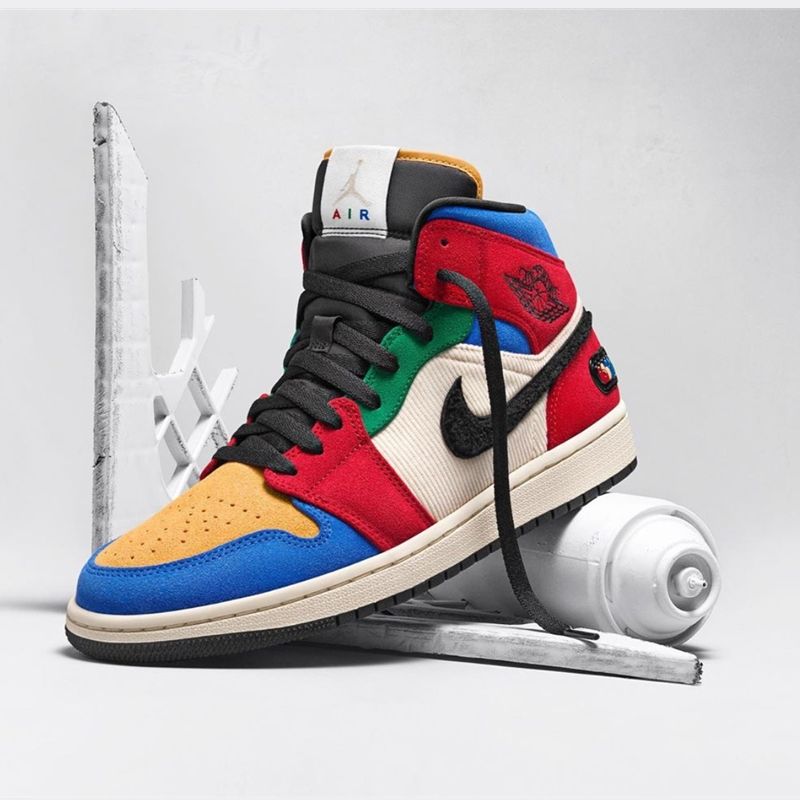 Compre Blue The Great Nike Air Jordan 1 Mid Fearless Zapatos Medio Hombres  Mujeres Sin Miedo Baloncesto Multi Color Ante Empalme Pana Retro Juego  Calidad Superior Con Caja A 156,97 € Del