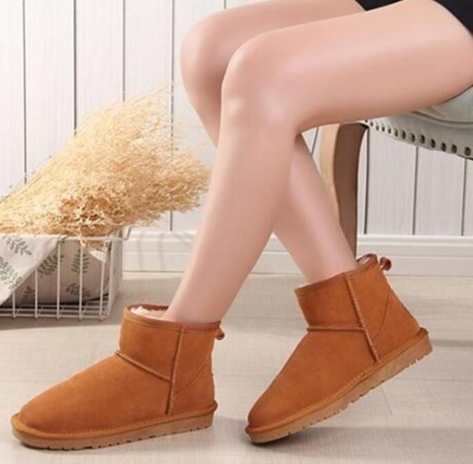 size 10 wide womens boots