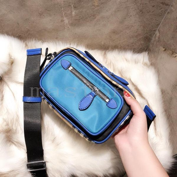 uo mini messenger bag