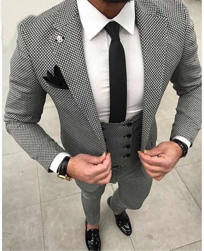 groom dress