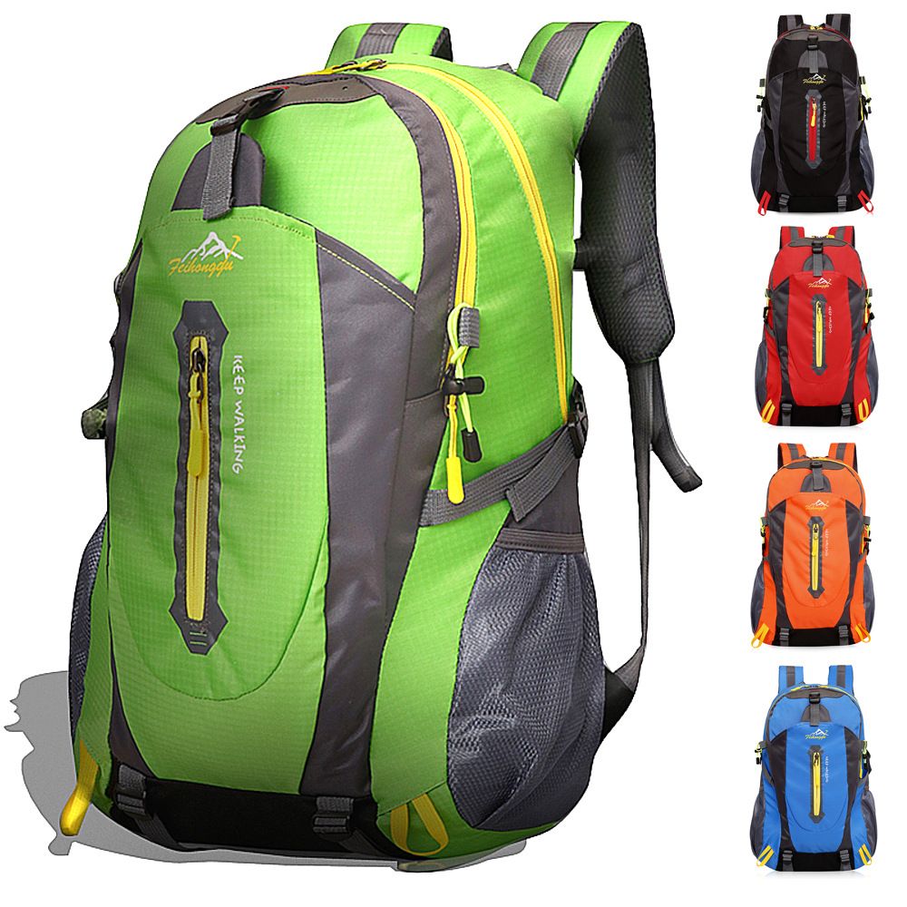 tourist shoulder bag