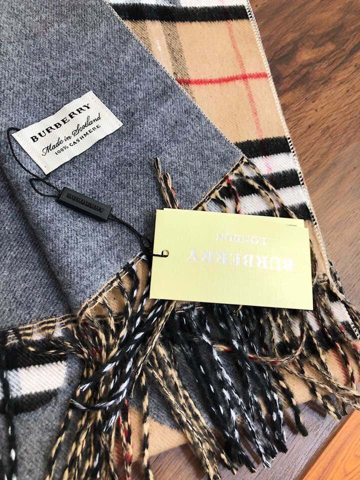 30 Burberry Scarf Label Authentic Label Design Ideas 2020