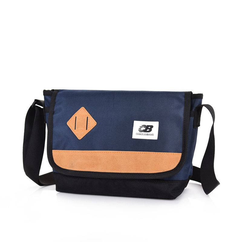 weekend messenger bag