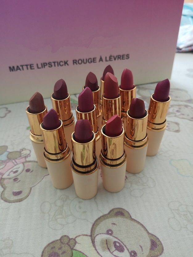 Brand New Mc Matte Lipstick Gift Kits In Rouge A Levres Natural Moisturized Liquid Lipstick Sets Lip Gloss Makeup Wholesaler Free Ship Covergirl