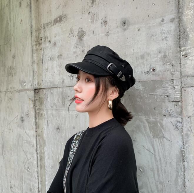 button hat