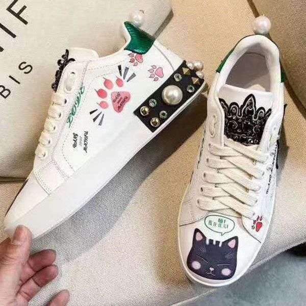 cheap fashionable sneakers